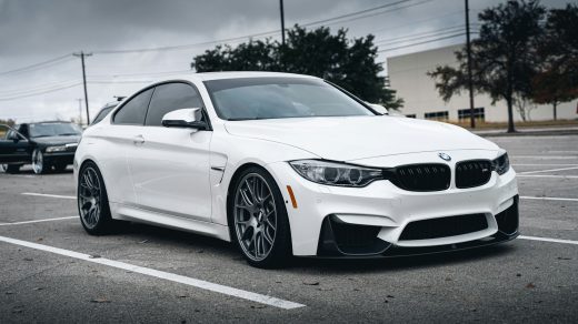 using a car pawn service while still driving it in johannesburg