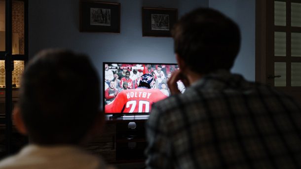 Comparing monthly and annual streaming subscription plans